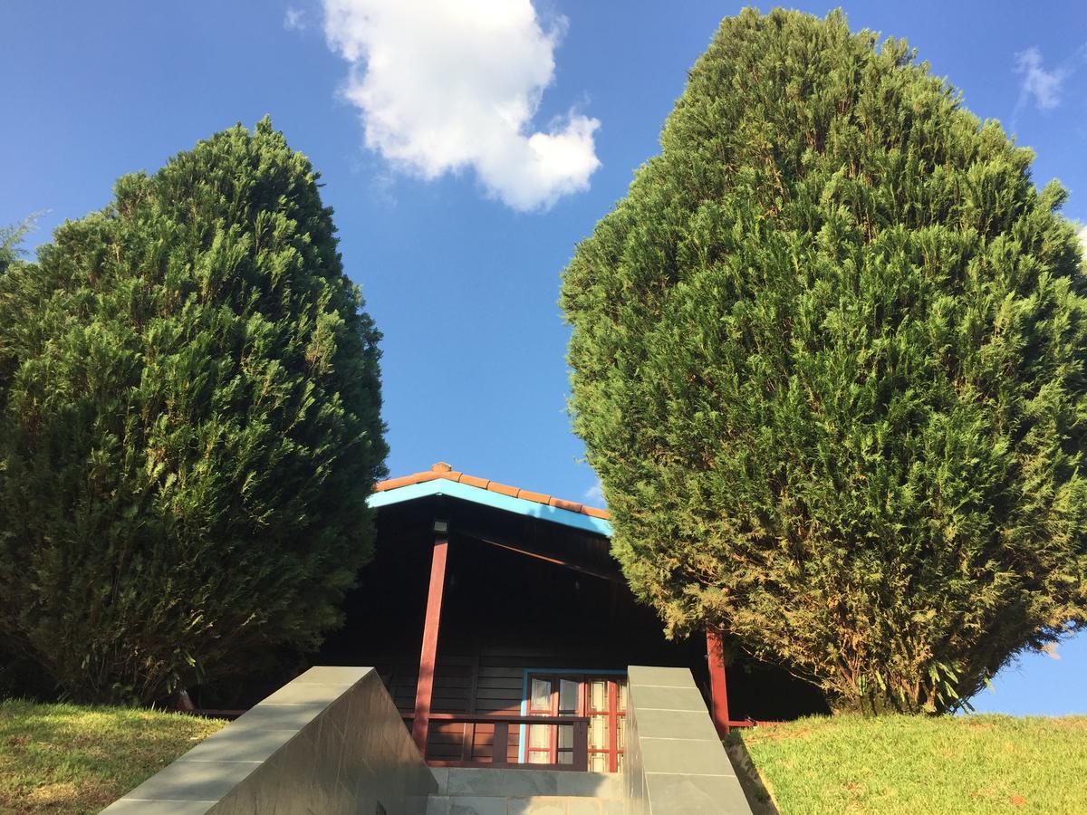 アチバイア Linda Chacara Com Piscinaヴィラ エクステリア 写真